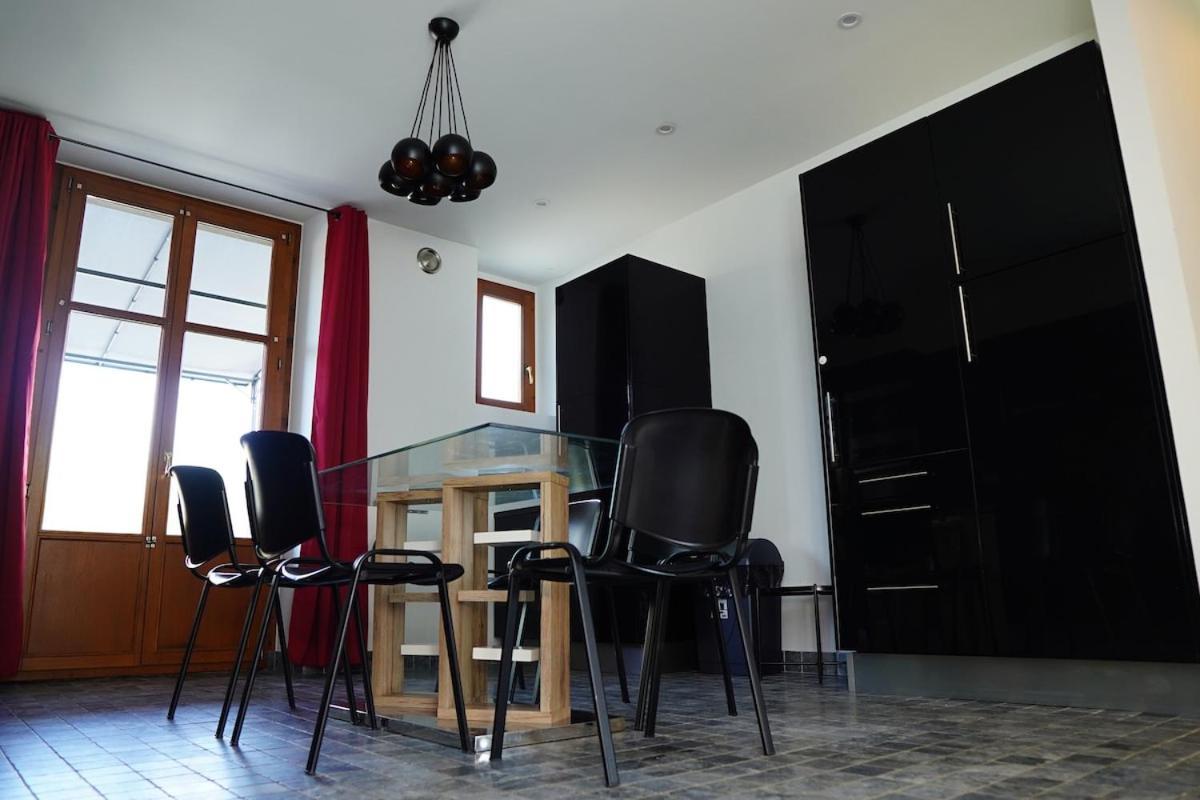 Apartment Luxueux 3 *