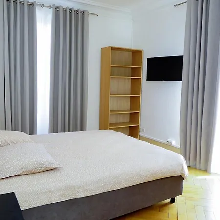 Appartement Luxueux 3 *